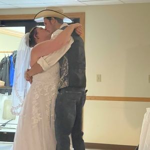 Meet your Posher, Mackenzie